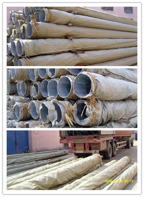 45 FT 2 Sections 220 KV Electric Steel Power Pole With Galvanization / Bitumen 0