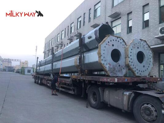 کیفیت  42m 55m 220KV Steel Poles Engineered Power Transmission Poles Providing Optimal Support for Electrical Conductors and Insulators in Power Distribution کارخانه
