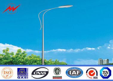 galvanized decorative solar galvanized Steel Street Light Poles with cross arm تامین کننده