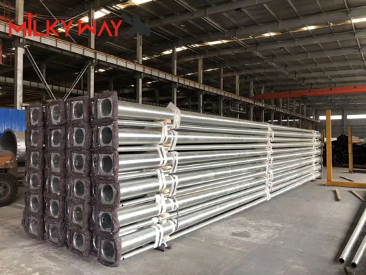 16 متر 18 متر ارتفاع مخروطی قطب برق 5 میلی متر ضخامت ASTM A123 Galvanization Standard تامین کننده