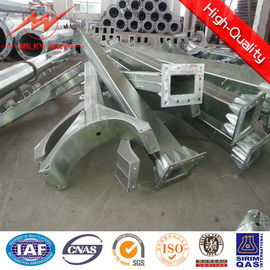 شمعدان های خورشیدی قطب چراغ خیابانی هشت گوشه ای Q235 Q345 7m 8m 9m قطب لامپ فولادی