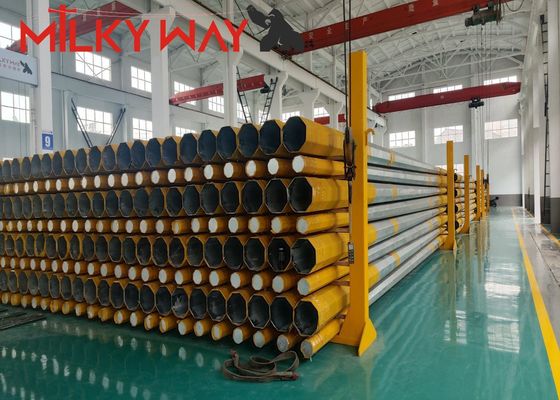 تیر چراغ خیابانی 10 متری هشت ضلعی فولادی Q235 گالوانیزه گرم