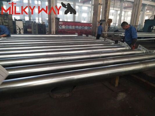 قطب قدرت استیل هشت گوشه ای با طول 35FT تا 90FT و پایان حفاظت از بتوم برای خطوط انتقال