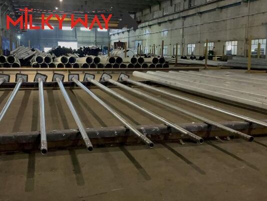 قطب قدرت استیل هشت گوشه ای با طول 35FT تا 90FT و پایان حفاظت از بتوم برای خطوط انتقال