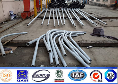 8m 11m 12m IP65 مجموعه نوری قطب های نور خیابانی با مقاومت در برابر شوک الکتریکی